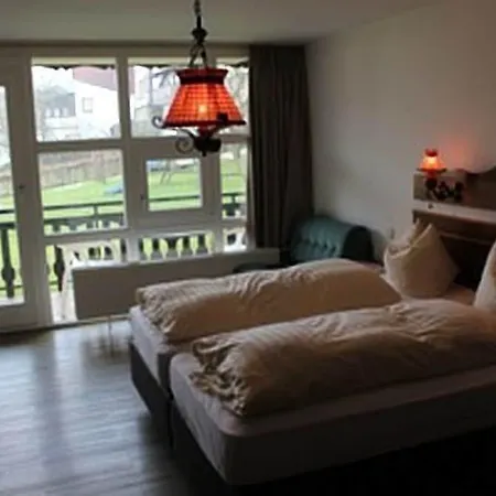 Schwalenberger Malkasten Szálloda 3*