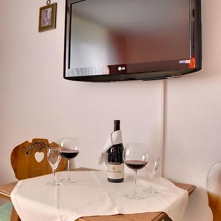 Schwalenberger Malkasten Ξενοδοχείο 3*